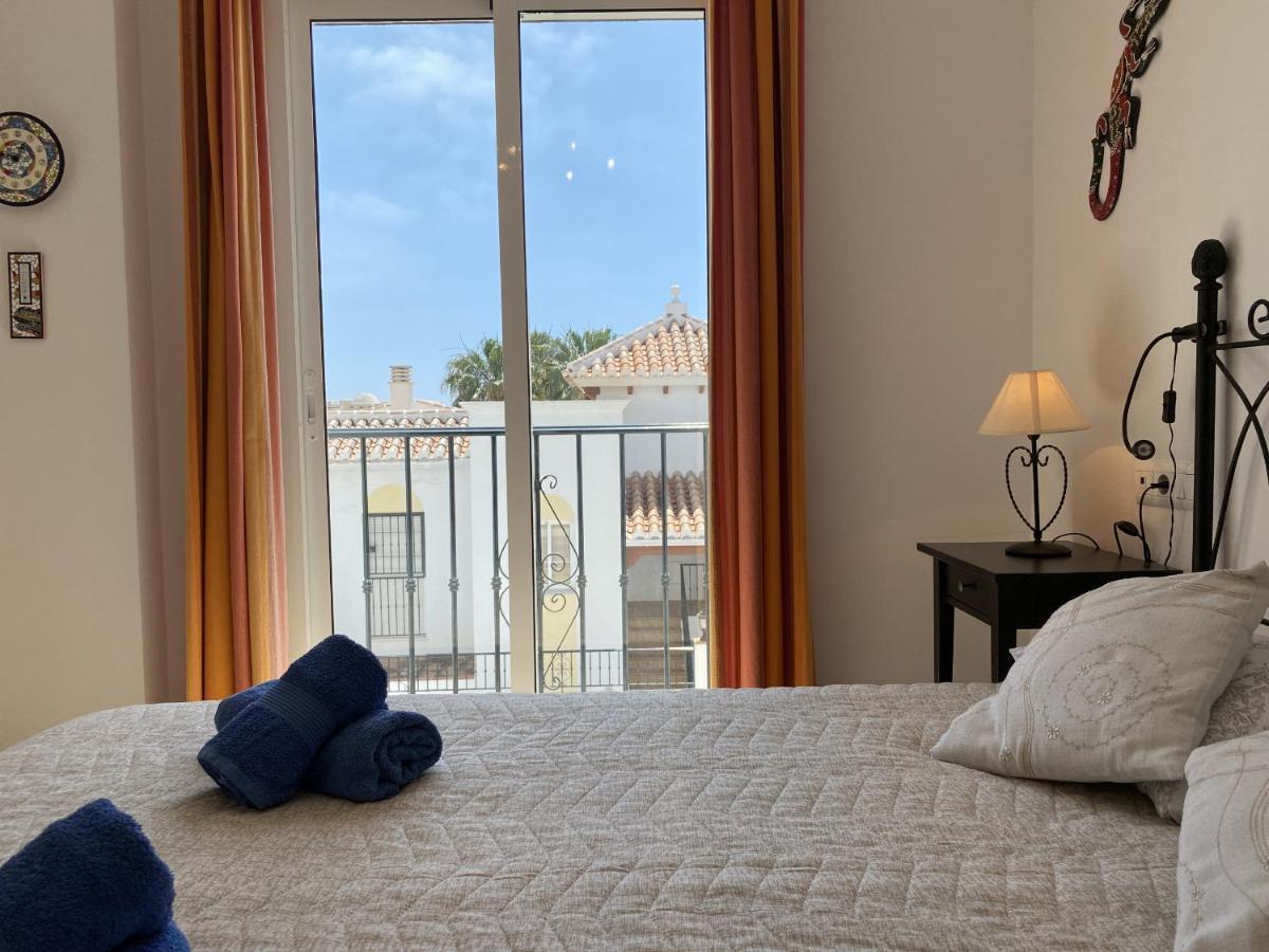 Chimenea Pinar 2 Apartments Casasol Nerja Luaran gambar