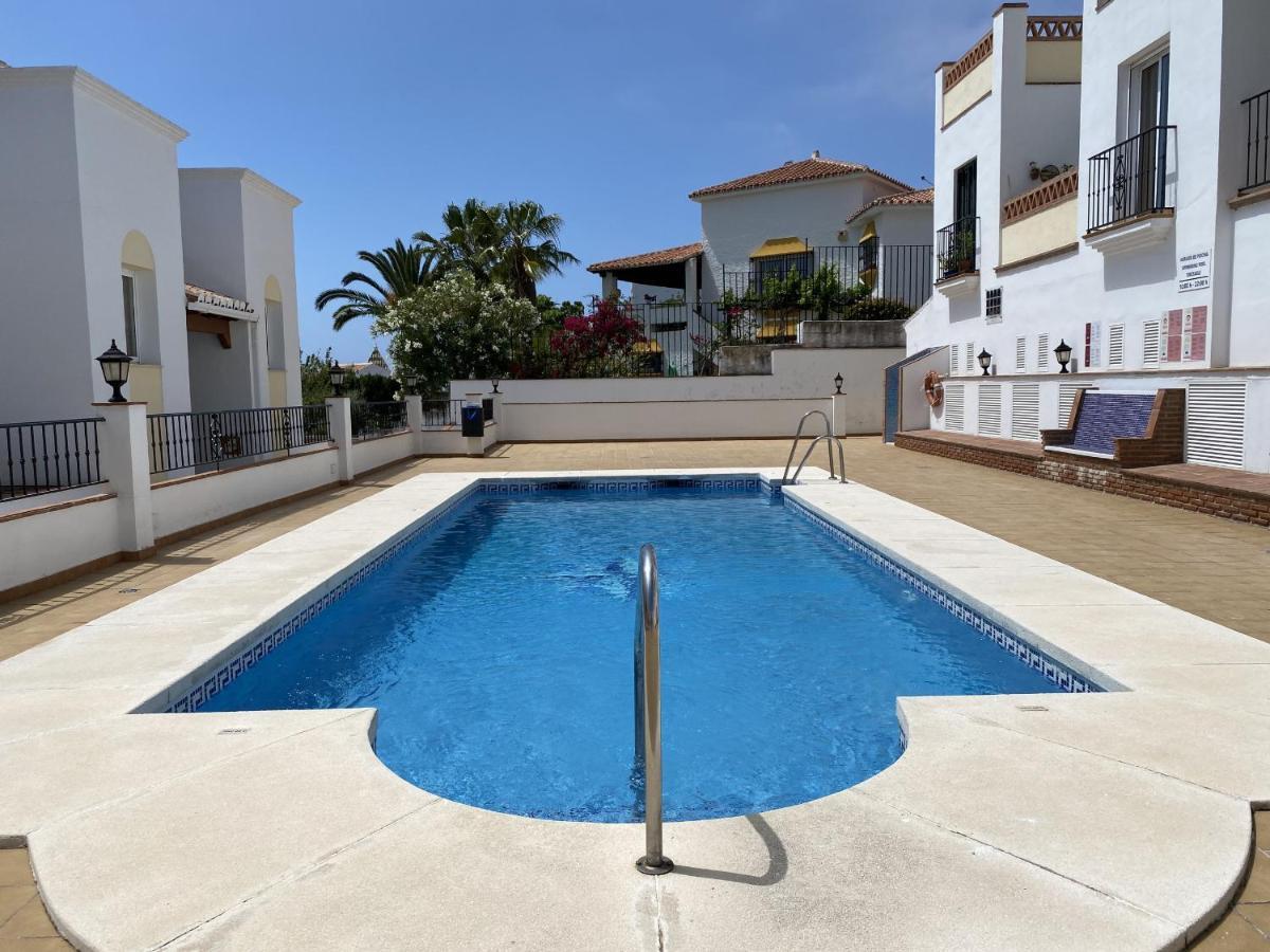 Chimenea Pinar 2 Apartments Casasol Nerja Luaran gambar